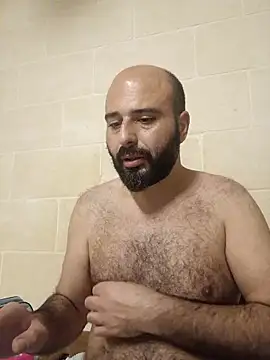 Snapshot of Denisilboss chatting on February 28, 10:11 pm Denisilboss online show from February 28, 10:11 pm