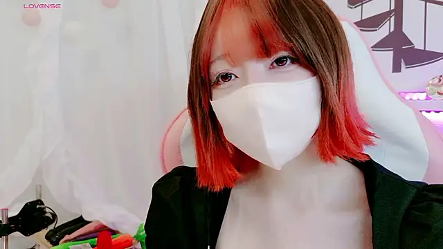 yuayua854 online show from May 8, 8:52 am