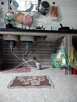 Haralushiaaa online show from October 28, 3:21 am