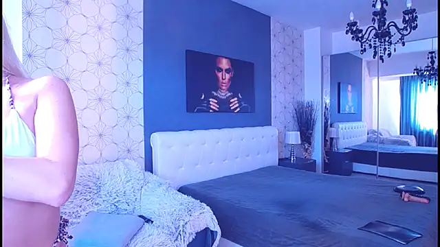 MaryMatiss online show from April 15, 7:04 am