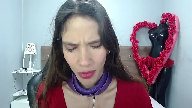 Hunter Ignis online show from February 23, 2:35 pm