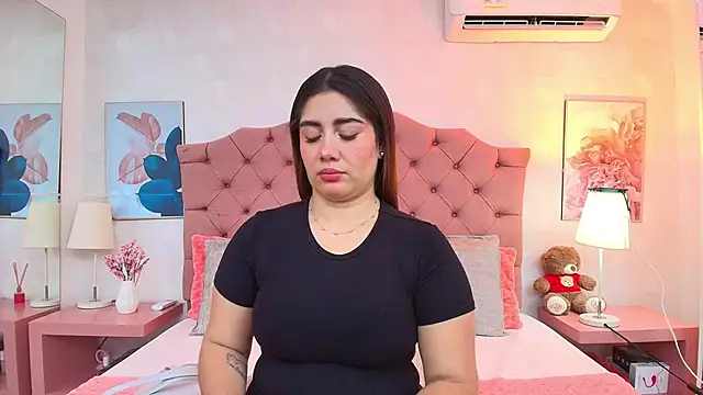 ThyaraJhons online show from March 13, 12:01 pm