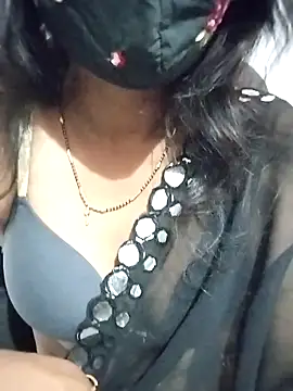 Snapshot of Triveni-Lovely chatting on May 4, 4:58 pm Triveni-Lovely online show from May 4, 4:58 pm