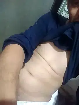 Snapshot of thiago1050 chatting on September 18, 11:18 pm thiago1050 online show from September 18, 11:18 pm