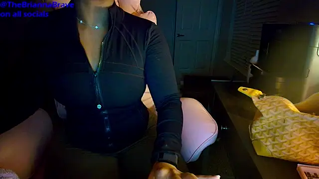 BriannaBrave online show from April 15, 6:42 am