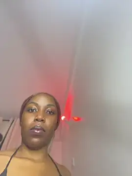 Snapshot of ebony_spicy69 chatting on August 8, 6:54 pm ebony spicy69 online show from August 8, 6:54 pm