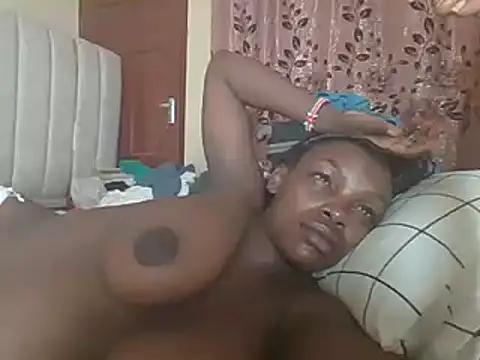 awino001 online show from January 3, 7:39 pm