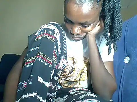 awino001 online show from January 31, 8:18 pm