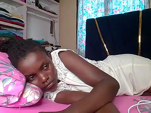 awino001 online show from March 21, 8:19 am