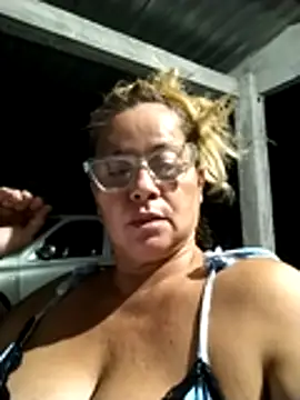 natally ross21 online show from April 8, 2:33 am