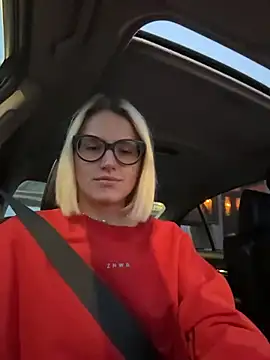 Sexy Sweets online show from November 9, 1:42 pm