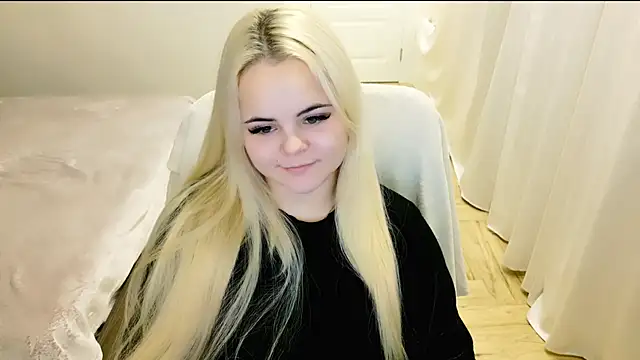 lovely-eyes online show from January 6, 2:58 am