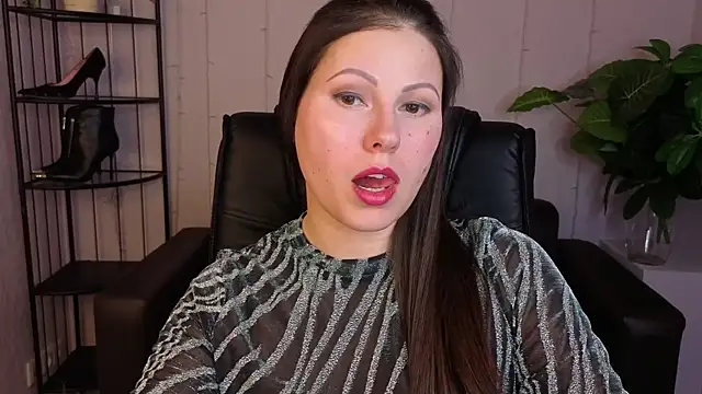 Dana  dom online show from April 2, 8:45 am