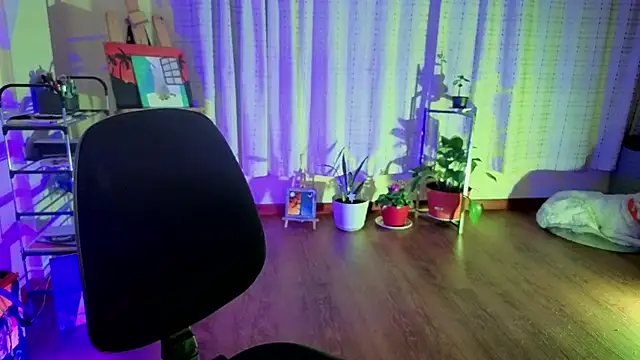 Zoe--khalL online show from April 16, 3:40 am