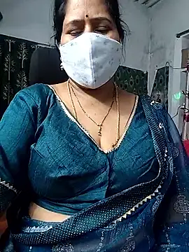 Snapshot of Rani_Darling_99 chatting on April 7, 3:34 pm Rani Darling 99 online show from April 7, 3:34 pm