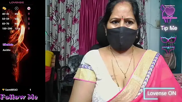 Snapshot of Rani_Darling_99 chatting on April 16, 7:14 pm Rani Darling 99 online show from April 16, 7:14 pm
