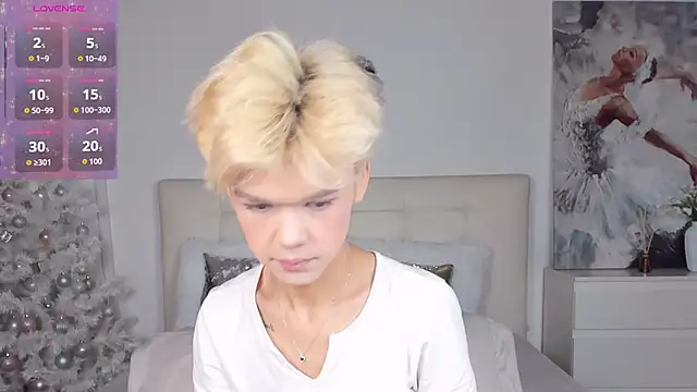 Snapshot of Felix_Rey chatting on January 18, 9:29 pm Felix Rey online show from January 18, 9:29 pm