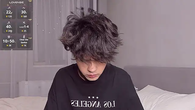 Snapshot of Felix_Rey chatting on June 23, 11:25 pm Felix Rey online show from June 23, 11:25 pm