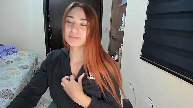 Amy Walker online show from October 1, 8:15 pm