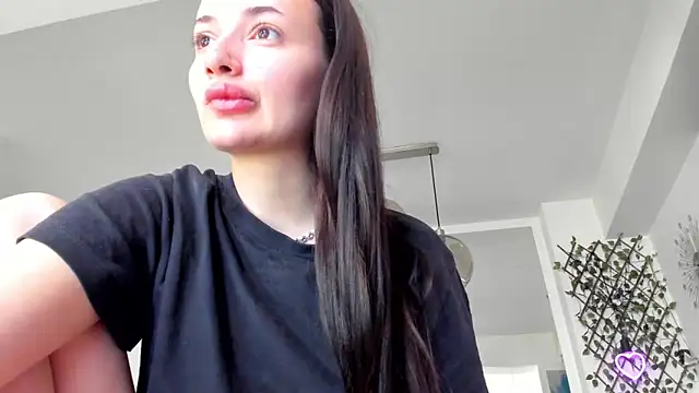 IreneVON online show from March 9, 3:16 pm