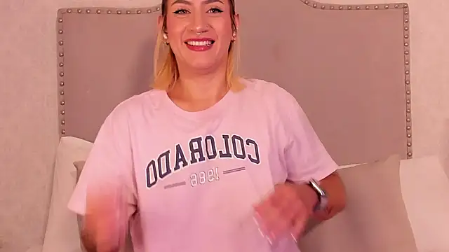 Emily robertss online show from September 18, 3:30 am