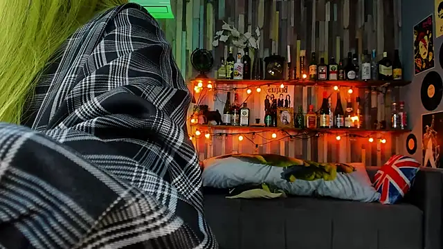 FioraMarmoris online show from January 18, 12:15 pm