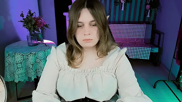 FioraMarmoris online show from January 31, 6:25 pm