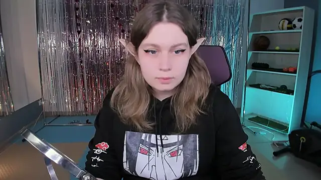 FioraMarmoris online show from March 22, 8:18 am