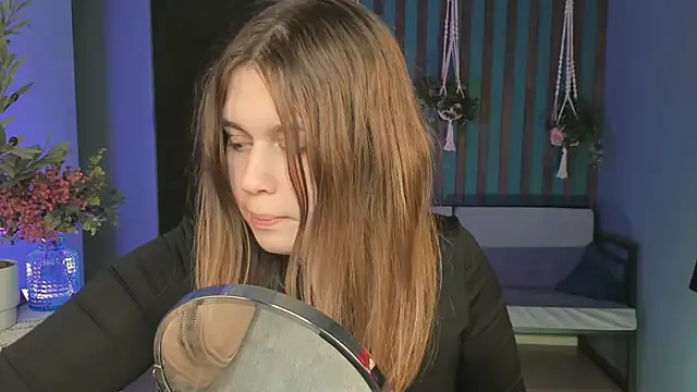 FioraMarmoris online show from October 5, 5:50 am