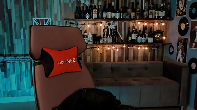 FioraMarmoris online show from October 11, 5:17 am