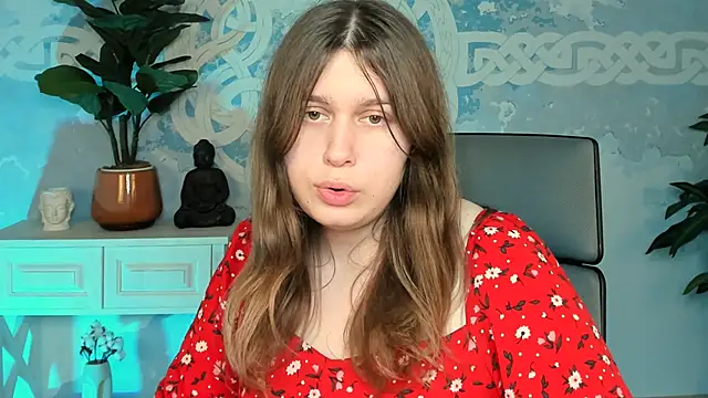 FioraMarmoris online show from October 15, 1:44 pm