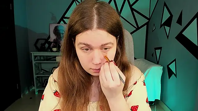 FioraMarmoris online show from March 25, 5:57 am