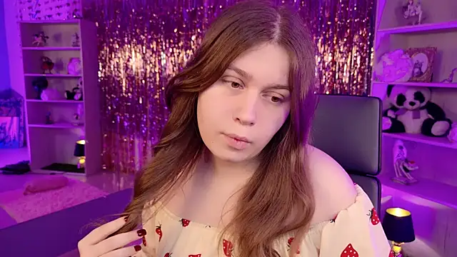 FioraMarmoris online show from April 12, 5:12 am