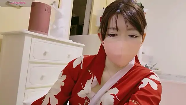 maii- online show from January 18, 12:03 am