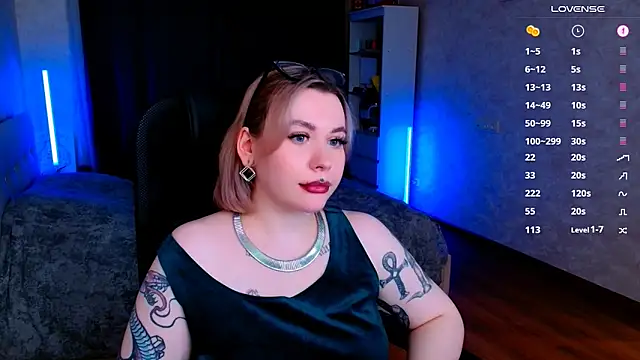 Blueberry-baby online show from February 2, 2:06 am