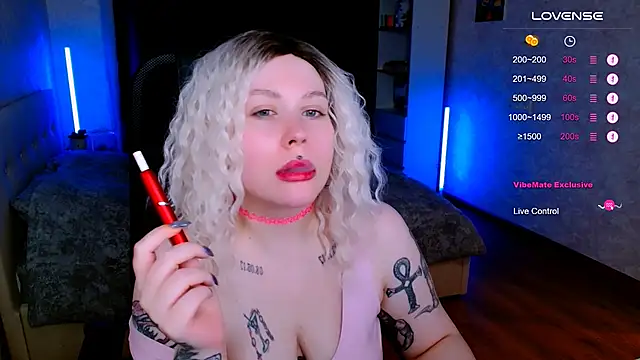 Blueberry-baby online show from December 13, 7:53 pm