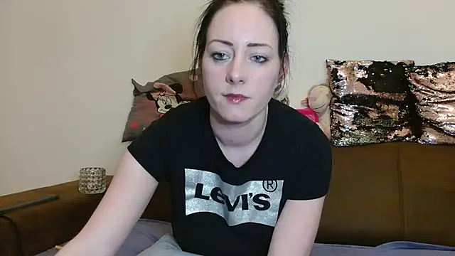 Jasmin-White online show from February 13, 10:11 pm