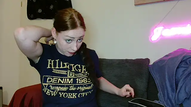 Jasmin-White online show from March 17, 7:39 pm