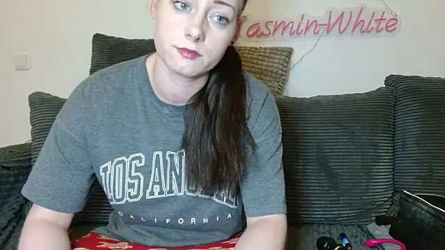 Jasmin-White online show from March 30, 6:53 pm