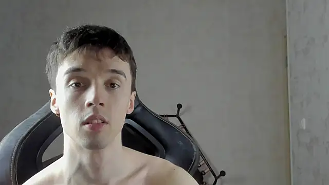 MasonWarholl online show from April 17, 11:30 pm