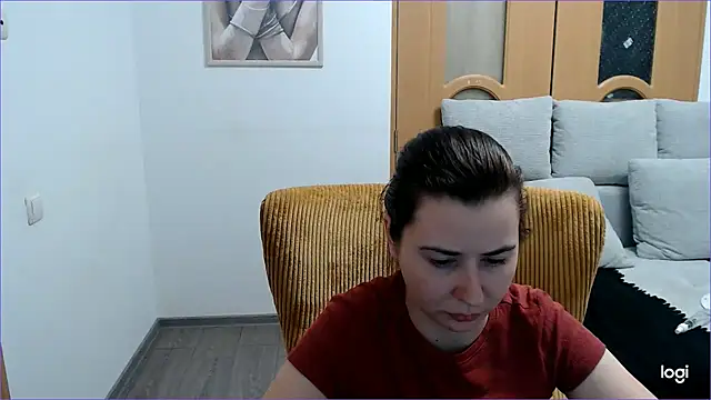 Snapshot of VioletaFlower7 chatting on March 26, 9:20 pm VioletaFlower7 online show from March 26, 9:20 pm