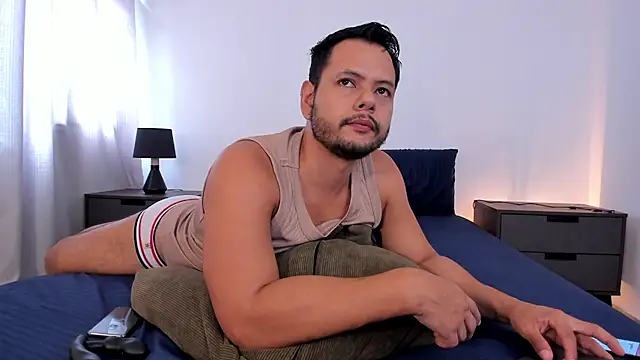 Nate Ocean online show from February 22, 3:54 pm