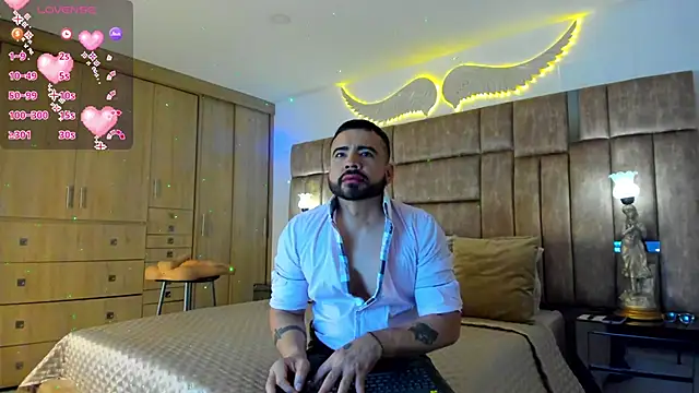 petterwilly1 online show from March 21, 3:04 pm