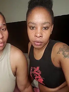 R-thequeen online show from December 18, 12:11 pm