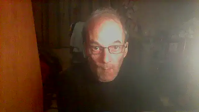 nice6incs online show from April 9, 10:15 pm