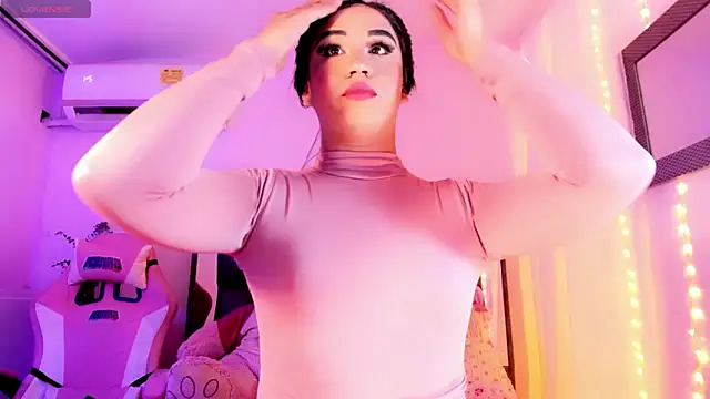 ShantalGirs online show from September 28, 12:10 pm