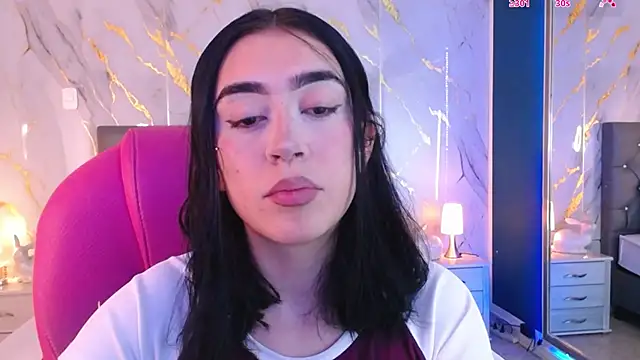 Julieta De Los Angeles online show from March 11, 3:48 am