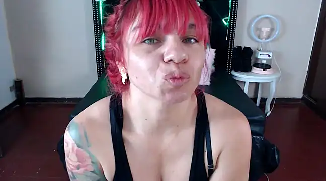 Snapshot of VioletaaaSlave chatting on March 17, 12:46 pm VioletaaaSlave online show from March 17, 12:46 pm
