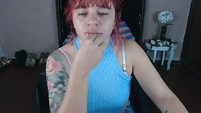 VioletaaaSlave online show from December 18, 11:38 am