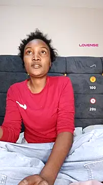 StacyGee24 online show from July 12, 11:56 am